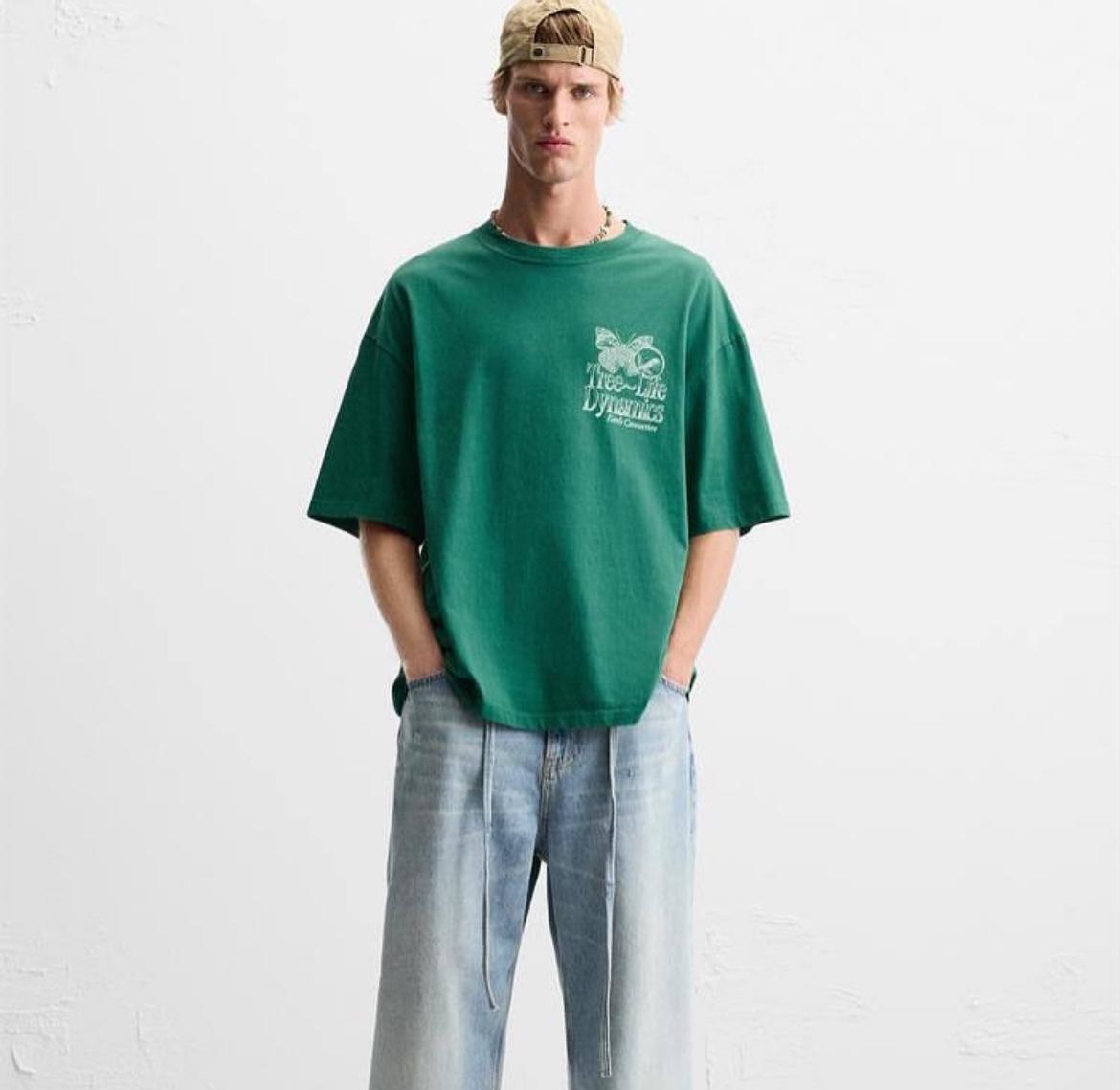 ZARA Men’s Green Oversized T-Shirt with Graphic Print