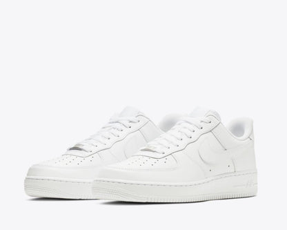 Nike Air Force 1 '07 – Triple White