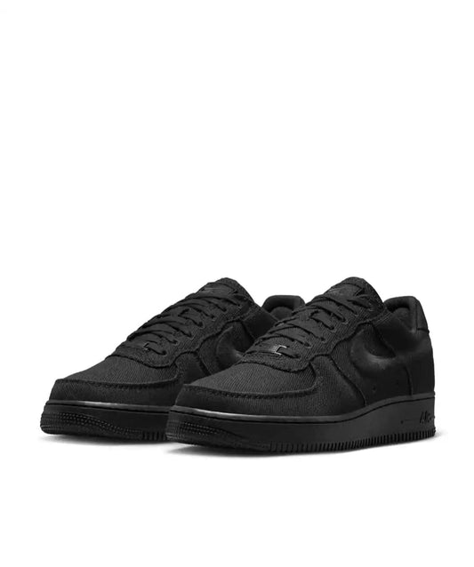Nike Air Force 1 Low ’07 Triple Black Sneakers