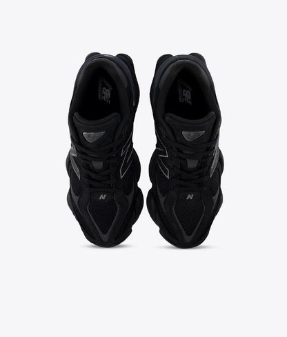 New Balance 9060 Triple Black – Modern Comfort Meets Classic Style
