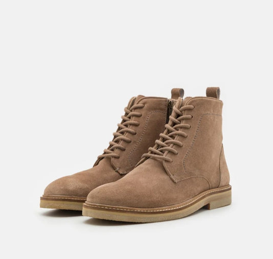 ZARA Men’s Suede Lace-Up Boots – Brown