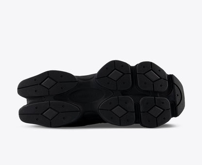 New Balance 9060 Triple Black – Modern Comfort Meets Classic Style