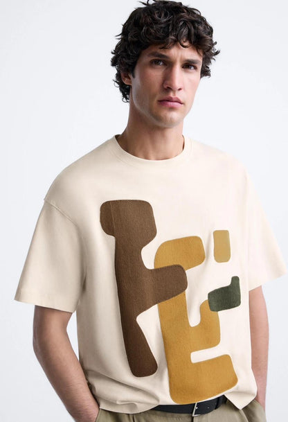 ZARA Men’s Beige T-Shirt with Textured Abstract Design