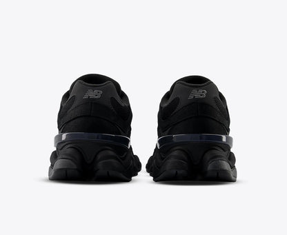 New Balance 9060 Triple Black – Modern Comfort Meets Classic Style