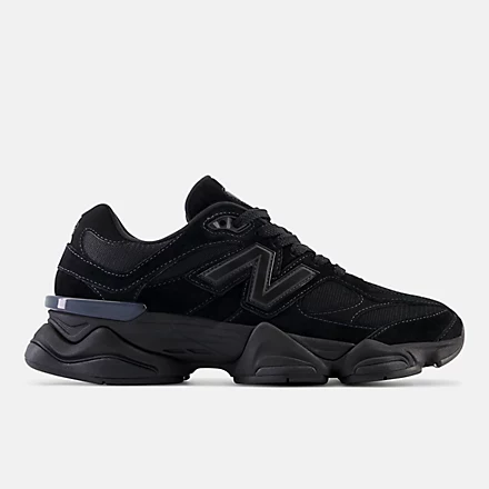 All-Black Chunky Sneakers - Premium Athletic Footwear